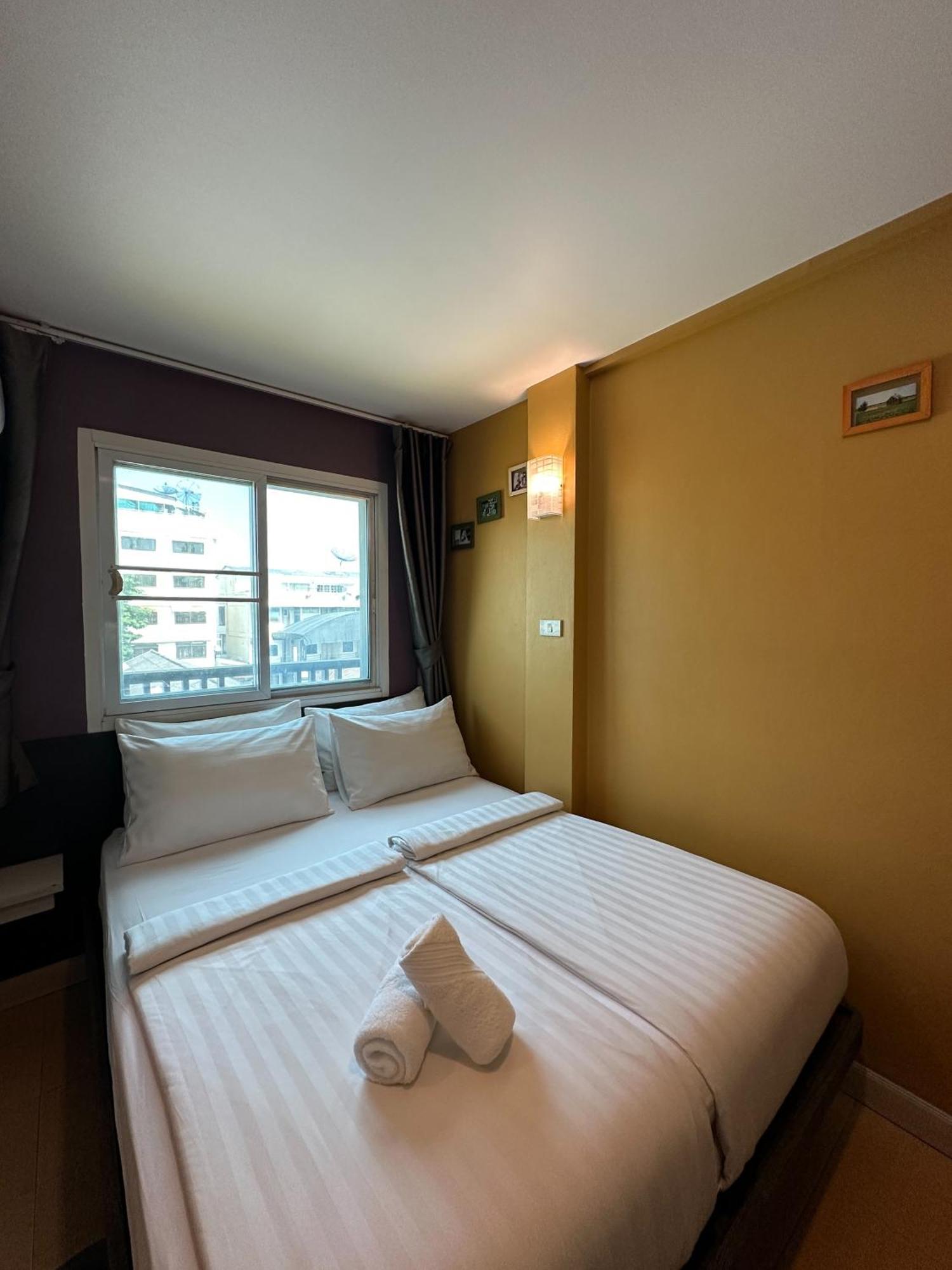 Hotel Bbhouse Phra Athit Bangkok Exterior foto